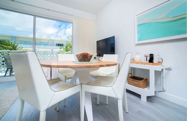 Cayman Luxury Rentals at The Grove - Photo 7