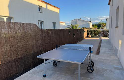Villa Moana Lagune 4 chambres, 4 salles de bain, piscine privative chauffée à 30 degrés toute l année, balnéo, terrain de pétanque privé, ping-pong - Foto 7