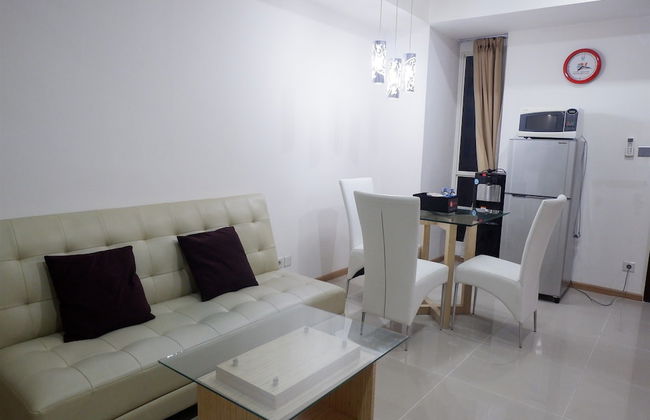 Casa Grande Apartment with Sofabed Connected to Kota Kasablanka - Foto 27