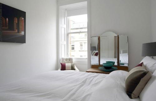 Stylish 2 Bedroom Bruntsfield Apartment in Edinburgh - Foto 13
