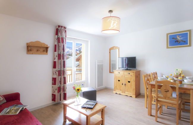 2 bedroom Apartment in Les Deux Alpes with private pool and sauna - Photo 6