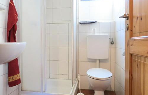 Holiday Farm Situated Next to the Kellerwald-edersee National Park With a Sunbathing Lawn - Foto 38