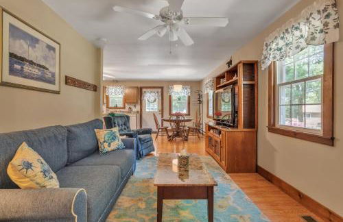 Cozy Bungalow Just Minutes from Mystic, Westerly Beaches, Boating and Casinos! bungalow - Foto 25