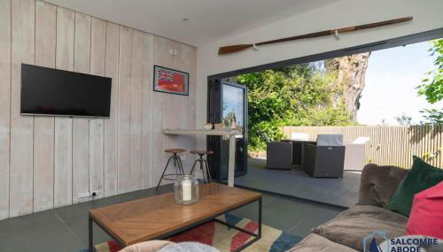 The Hideout-Boutique Cabin, Estuary View & Parking - Foto 5