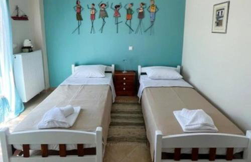 Christina's Garden View Casa - Photo 10