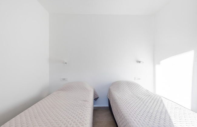 Holiday Home in Bilice With Pool - Photo 3