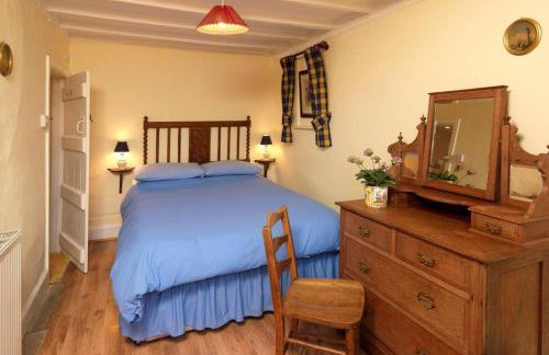 Spacious Holiday Cottage with Scenic Views - Foto 12