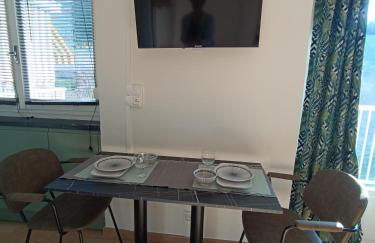 Meublé 3 étoiles - PISCINE- BALCON - TENNIS - Foto 10