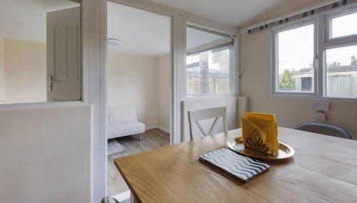 Modern 4 bedroom house in Heathrow, London - Foto 5