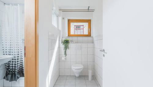 G01 schöne Souterrainwohnung - Self Check-In ideal für Teams und Monteure - Foto 5