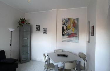 Turin Apartment - Photo 4