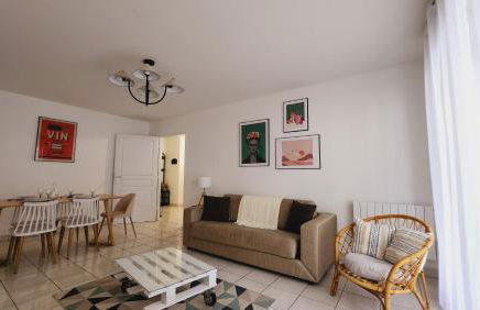 Le Gabrielle-Charmant Appartement-Parking - Photo 3