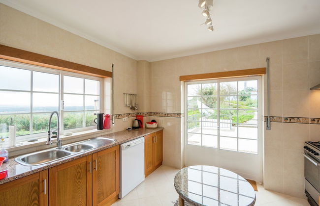 Oceanview Cliff Retreat - Photo 8