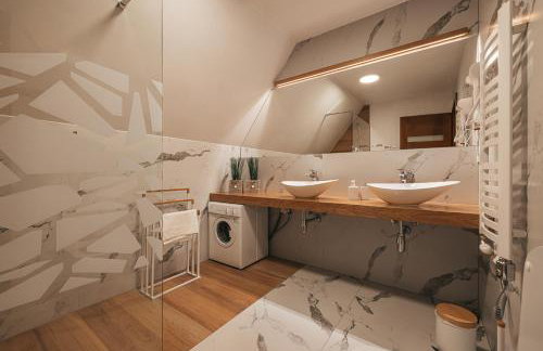 Domki Szmaragd z BASENEM - Zniżki na Termy - Sauna - Bilard - Stoki Narciarskie - Foto 45