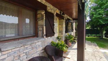 Casa Irama - Casa rural para grupos cerca de Aínsa - Pirineo Aragonés - Foto 5, Garden
