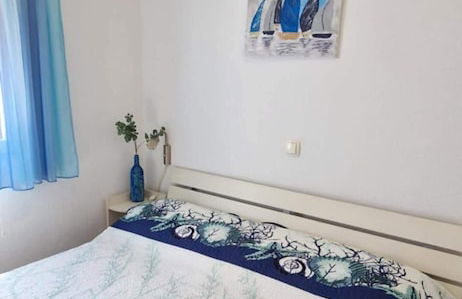 Sea-view Apartment - Sleeps 4, Parking & Balcony - Foto 8