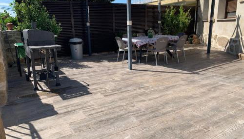 CASA RURAL PUERTO - casa de piedra con piscina privada - Valle del Ambroz - Casas del Monte - IDEAL PARA DISFRUTAR EN FAMILIA O GRUPO DE AMIGOS - Foto 2