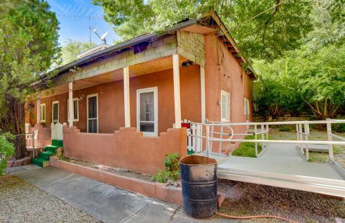 Cordova Vacation Rental with Porch Hike and Explore! - Foto 3