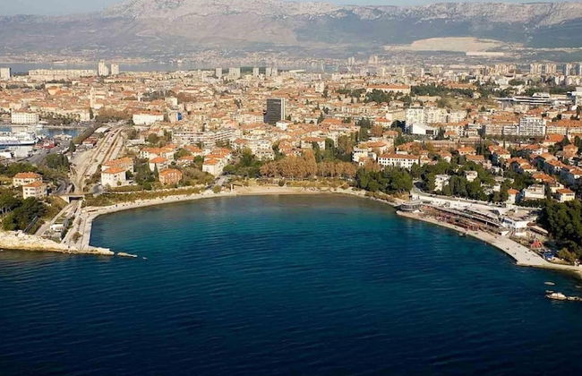 Impeccable 1-bed Apartment in Center of Split - Foto 32