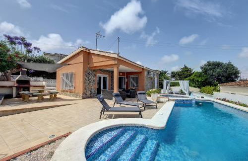 El Carmoli Villa with Private Pool - 9409 - Foto 1