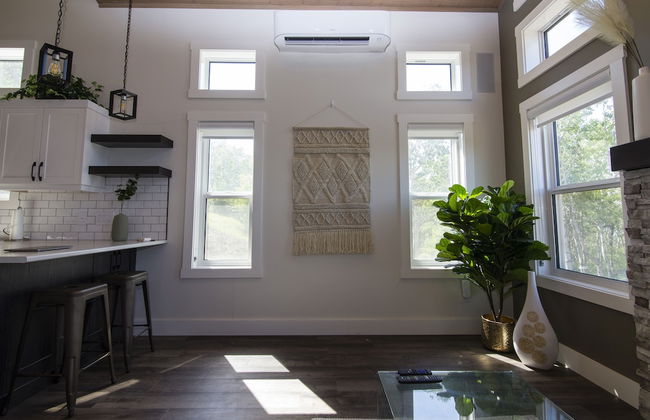 Luxury Loft Cottage In Manitou Beach - Photo 7