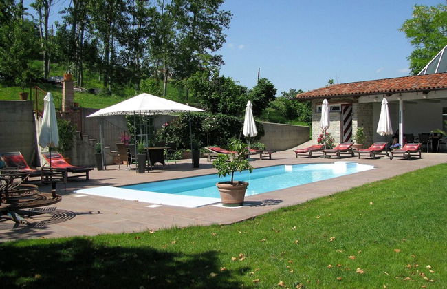 Mansion in Langhe With Pool and Winery Charm - Foto 14