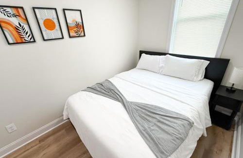 South Philly Retreat with Movie Nights and Backyard BBQ - Foto 8