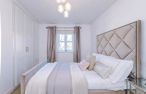 Driveway Stylish 3Bedroom Home in Middleton - Foto 31