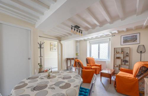 Les Colibris little house in the city-center - Foto 14