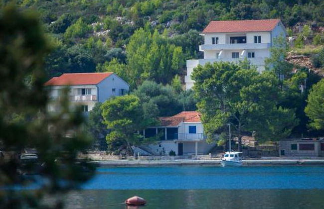 Apartments Bruna Lastovo-superior One Bedroom Apartment With Balcony and Sea View-zeleni - Foto 6