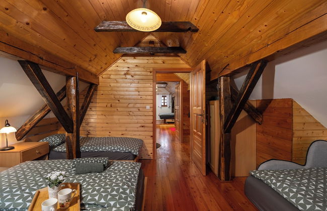 Authentic Wooden House Sleme - Foto 9