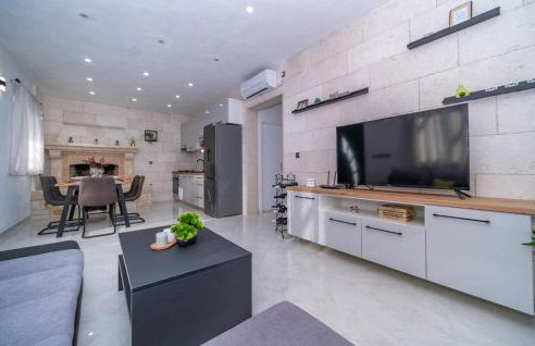 Lovely Home In Pucisca - Praznica - Foto 5