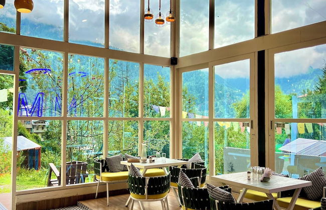 Glass Cabins & Cafe by Urban Monk - Foto 29