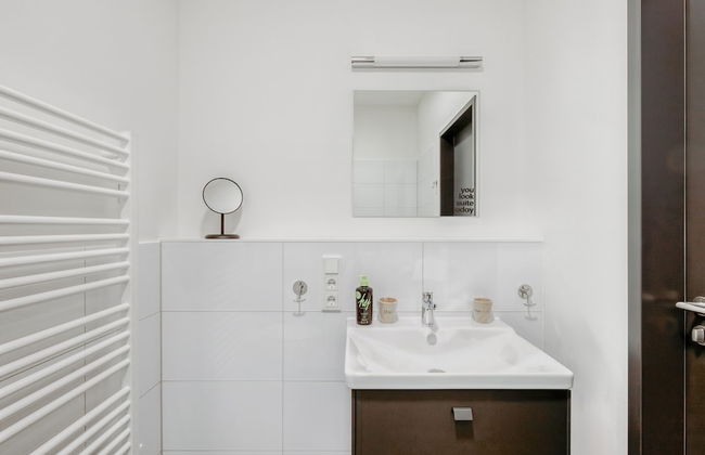 Limehome Mönchengladbach Fliethstraße - Foto 41