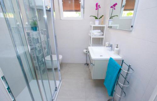 Family Beach Apartments - Photo 21