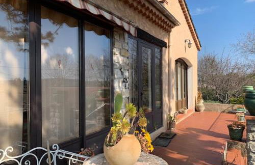 Villa lumineuse et spacieuse - Foto 1