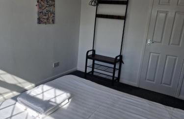 Warsett Crescent, 5 bedrooms near the coast. - Foto 23