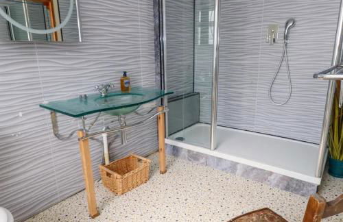 Escape the Ordinary - Photo 43