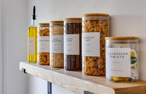 Country Charm Cottage Sleeps 4 & Free Parking - Photo 11