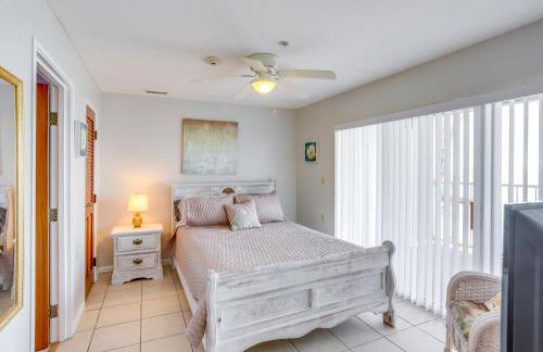 Cozy Lakefront Middle Bass Retreat with Balcony - Foto 12