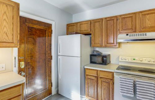 Striking Tudor Revival in Five Points District! - Foto 13