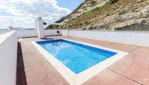 Céntrico, reformado, frente a playa de Alicante y piscina - Foto 4