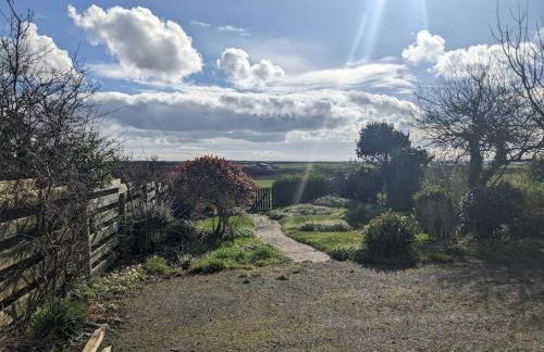 The Lower Hymnary - Photo 1