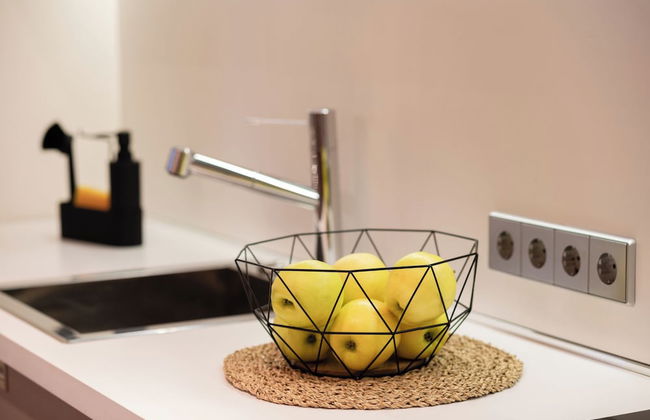 Audeju Two Bedroom With Two Bathrooms - Photo 15