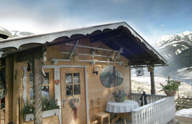 Cozy Chalet in Karrösten near Forest - Foto 13