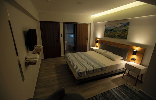 Royalova Hotel - Photo 25