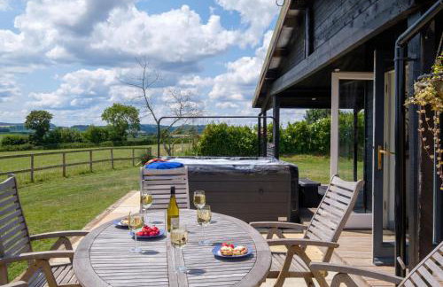 Ash Lodge - Exclusive Lodge with Hot Tub and stunning views - Foto 13