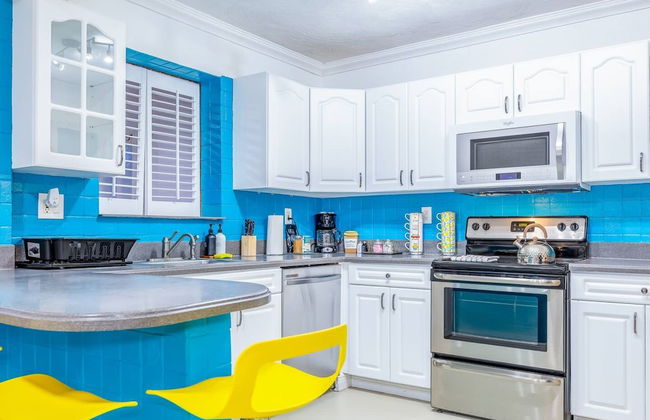 Tropical House Pool Table Jacuzzi Nearby Beach - Foto 16