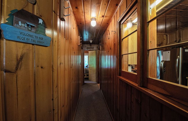 Cozy Riverside Getaway Pine Bend Cottage - Foto 19