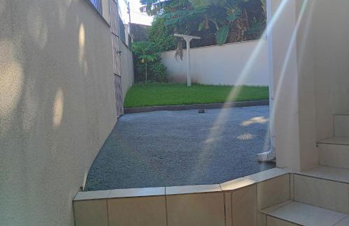 Casa 4 Quartos garagem 3 carros, churrasqueira e ar condicionado, - Foto 20